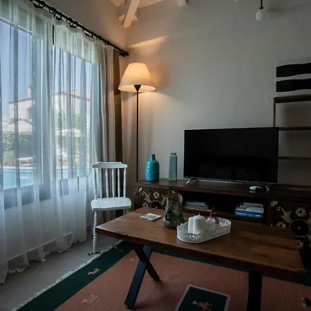 Inn Sedirli Ev 2*