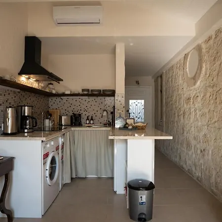 Sedirli Ev