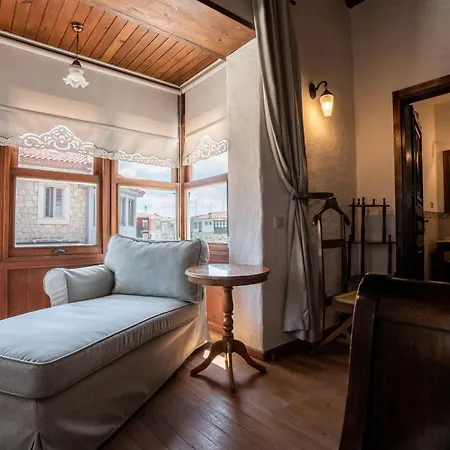 Inn Sedirli Ev