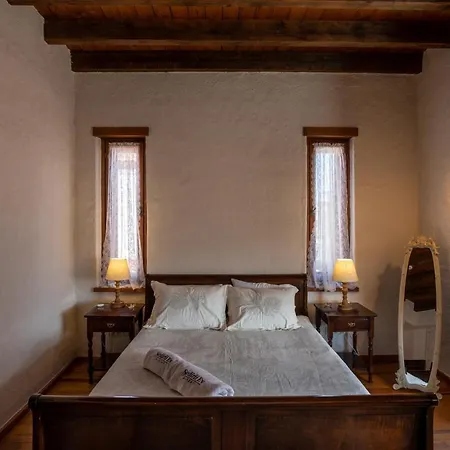 Sedirli Ev Alaçatı