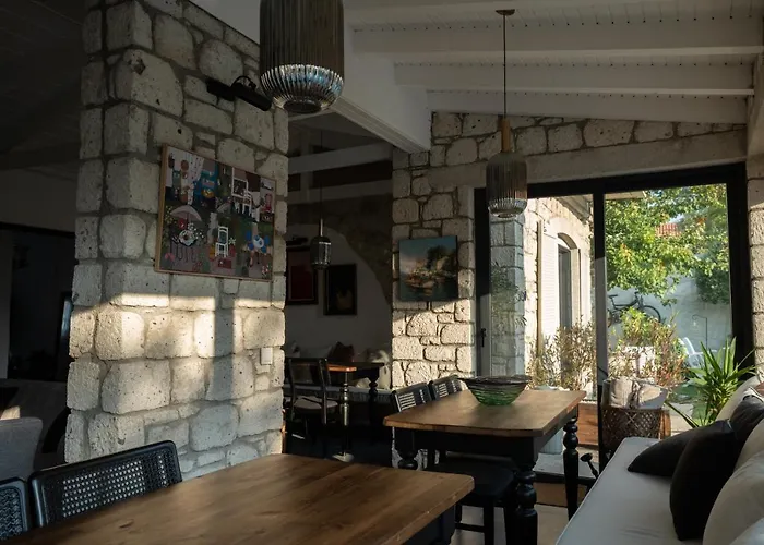 Sedirli Ev Han/Misafirhane