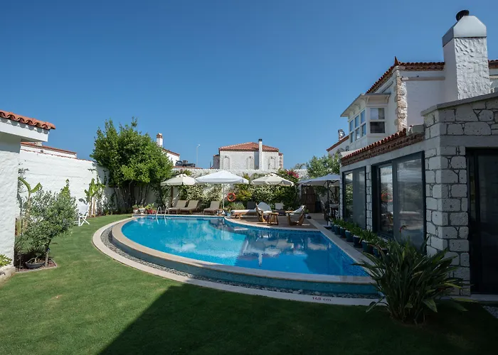 Sedirli Ev Han/Misafirhane Alaçatı