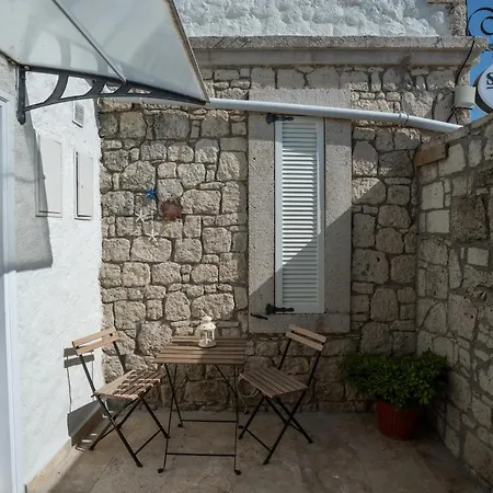 Mini-hôtel Sedirli Ev Alaçatı