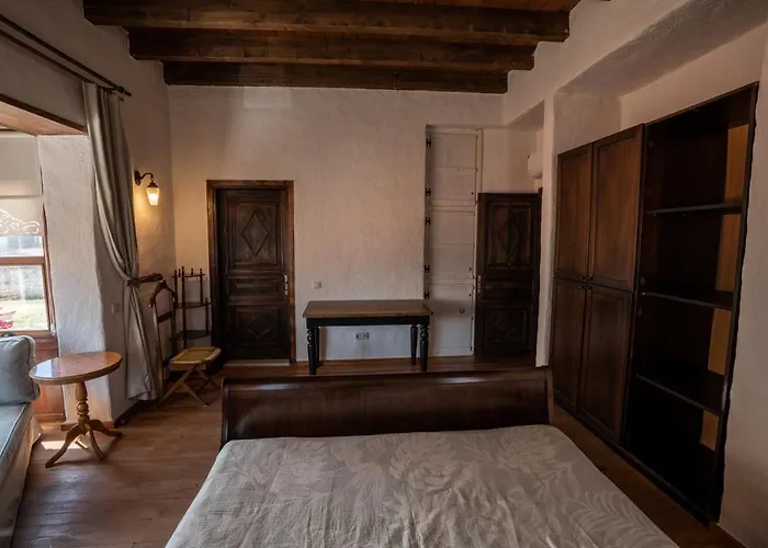 Sedirli Ev Herberg Alaçatı