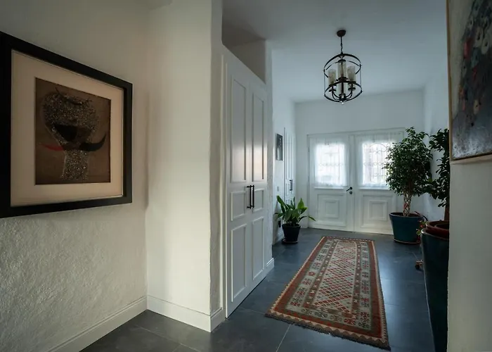 Sedirli Ev Herberg Alaçatı